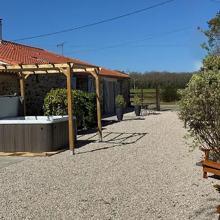 Entre Nantes Et La Avec Jacuzzi, Jardin Et Vélos - Fr-1-306-1050 Hébergement de vacances Port-Saint-Père